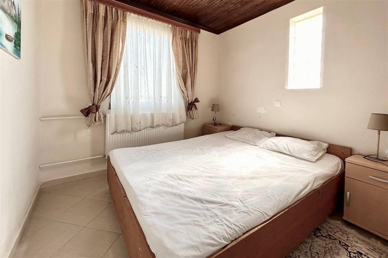 Villa Irina, Nea Potidea Kassandra Beach Kültér fotó